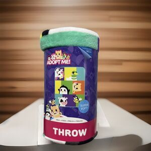 Adopt Me! Raise A Pet Kids Super Soft Throw Blanket 46 x 60 Roblox Microfiber